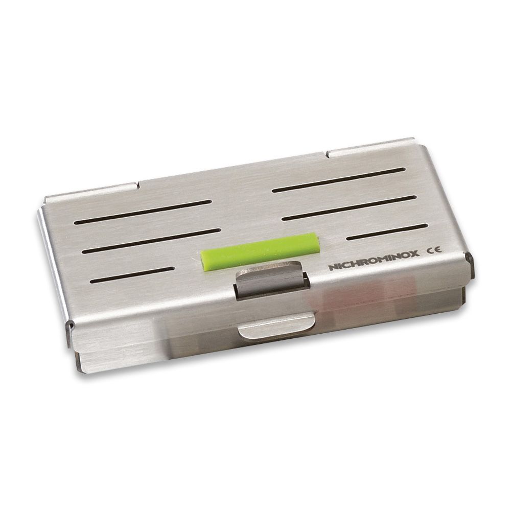 Micro cassette n°1  (7,4 x 4,5 x 2 cm)