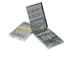 CASSETTES